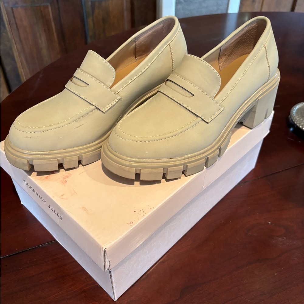 Great chunky lug sole loafers, fit 7.5